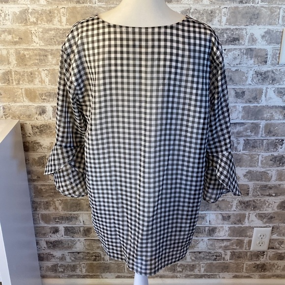 Calvin Klein lined blouse. Size L. Black/white checkered pattern. V-neck. - Picture 11 of 15